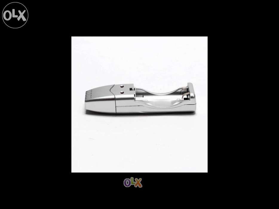 Carregador universal portátil usb pilhas aa e aaa