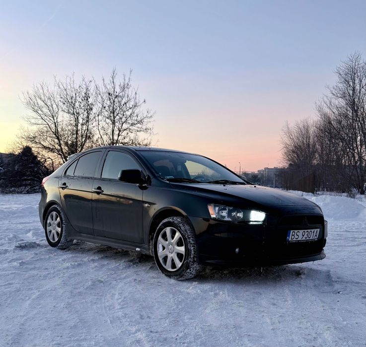 Mitsubishi Lancer Sportback 1.8 PL Salon 2010