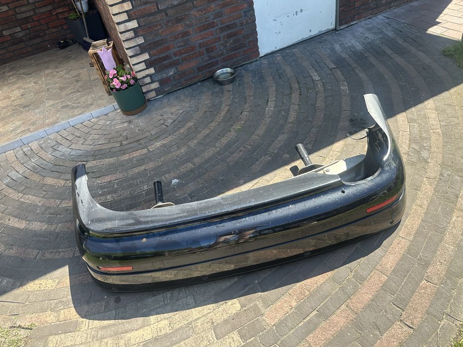 Sprzedam uszkodzony zderzak bmw e46 coupe przedlift