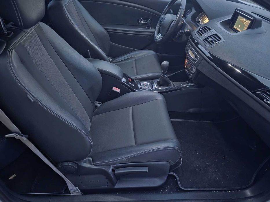 Renault Megane Coupe 16 DCI Bose