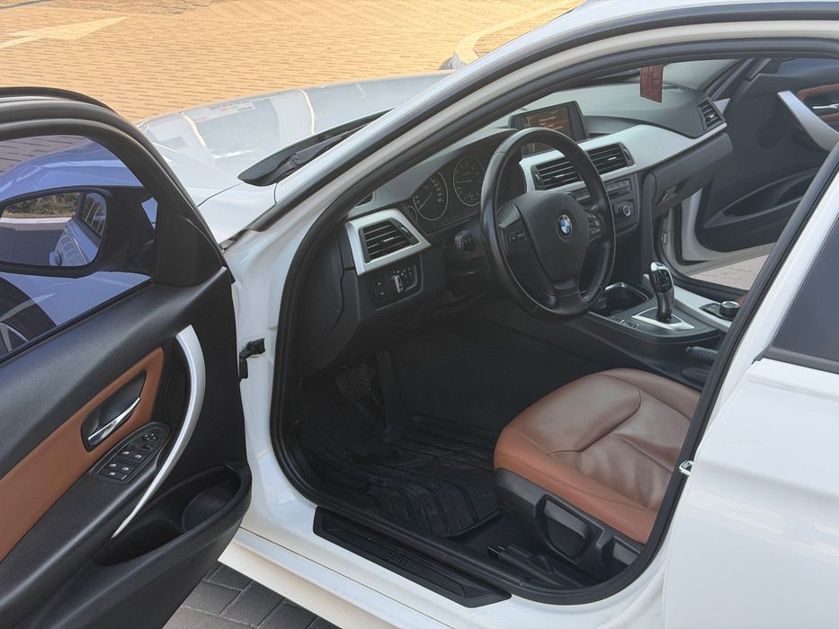 Продам BMW F30 Официальный авто