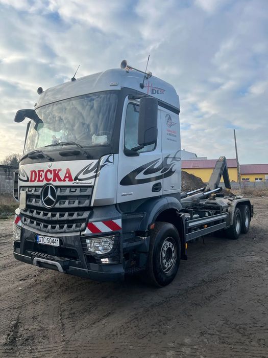 Mercedes-Benz Arocs  StreamSpace 6x4