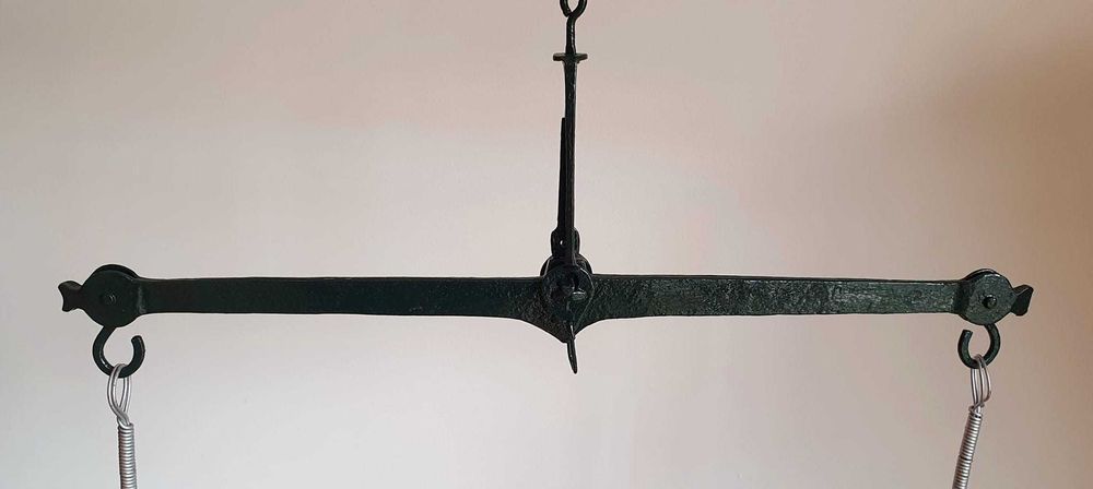 Balança antiga de 2 pratos