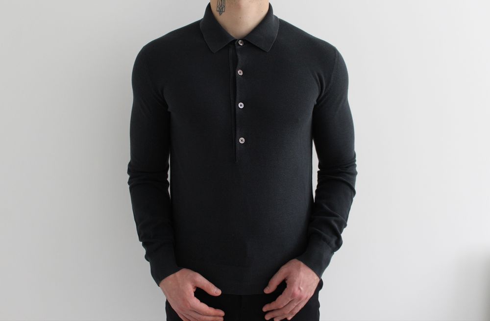 Дивовижний лонгслів Tom Ford графітового кольору шовк та бавовна