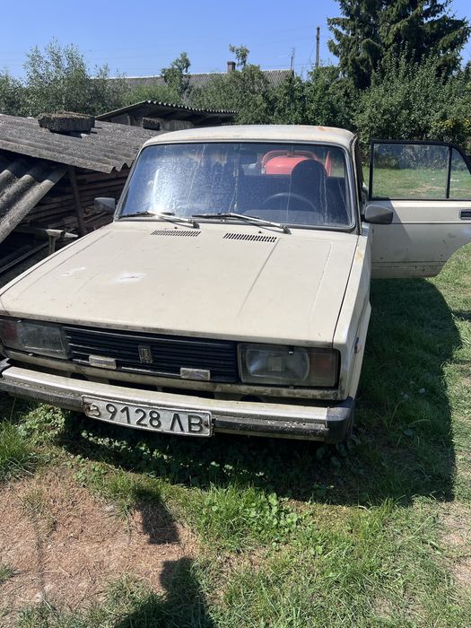 Продається машина ВАЗ 2105