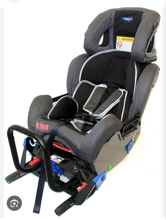 Klippan kiss plus 2 Cadeirinha auto grupo 1/2/3 nascimento aos 120 cms
