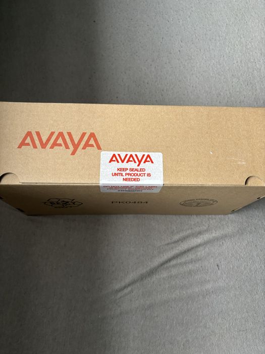 Telefon stacjonarny avaya