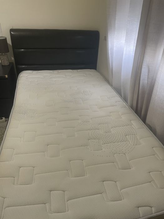Cama de solteiro + colchão