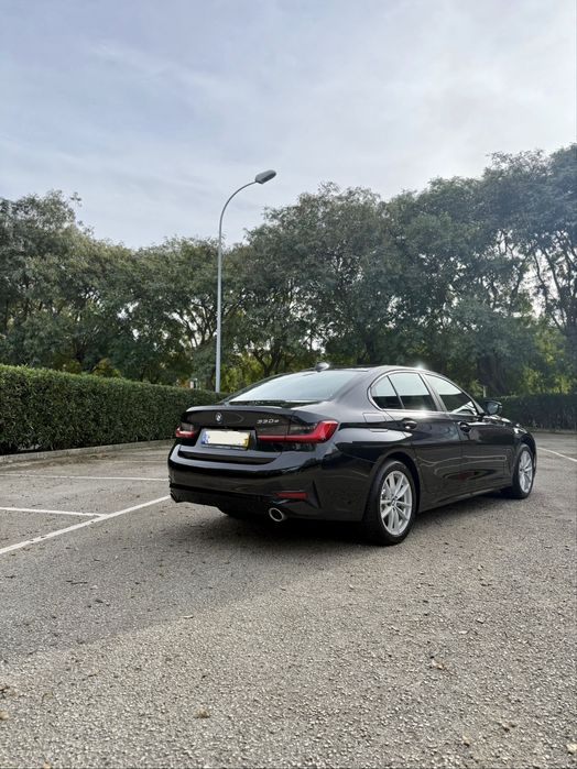 BMW 330e G20 Hybrid - 292 cavalos - Nacional - 66 mil km