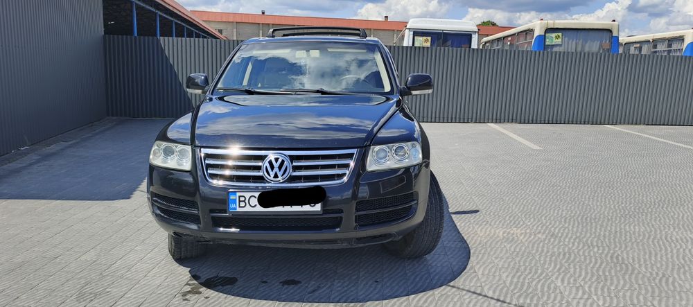 Продам машину Volkwagen 2.5 TD