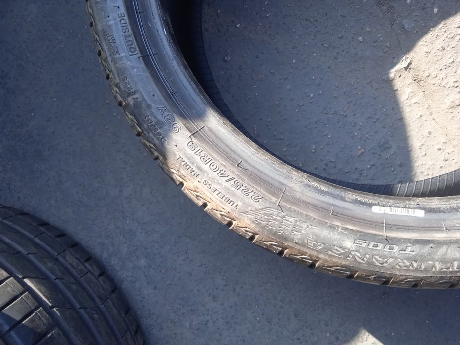 Шины лето 225.40.19 Bridgestone Turanza, 21p, Hungary,7-6.5mm.