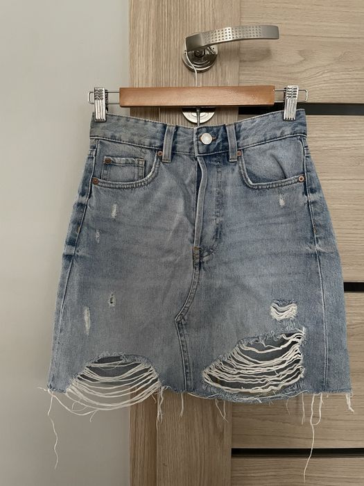 Spódniczka mini jeans jasny denim trashed H&M