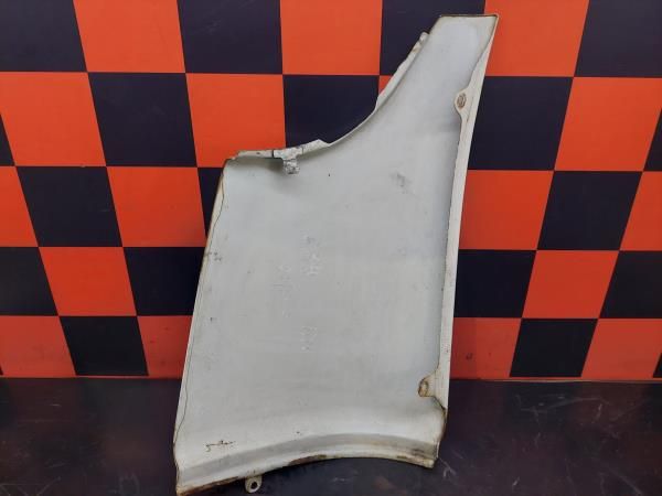 Canto em Chapa MITSUBISHI Canter (FB7, FB8, FE7, FE8) VII