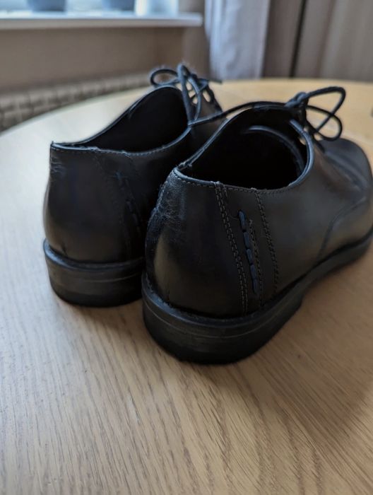 Czarne, sznurowane, uniseksualne buty Gallus ze skóry naturalnej