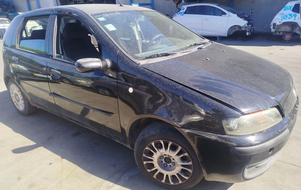 Para peças FIAT Punto (188_)
