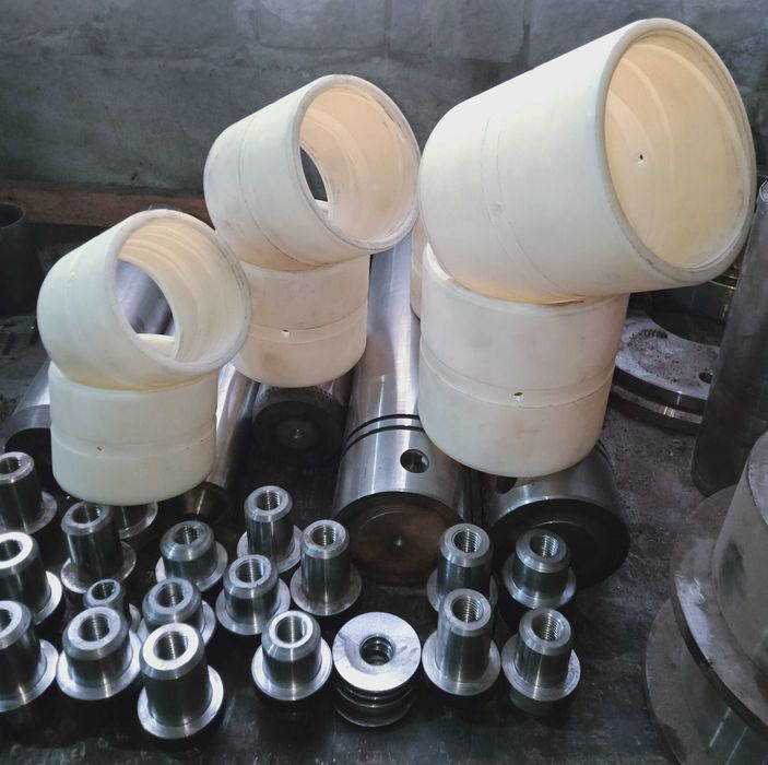 Пальці втулки до екскаваторів САТ, Case, New Holland, Terex та ін.