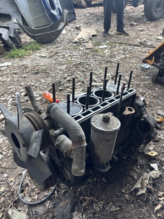 Двигуни Уаз . Волга 402