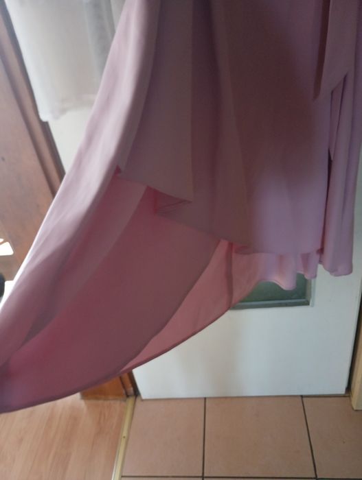 Sukienka elegancka rozmiar 48