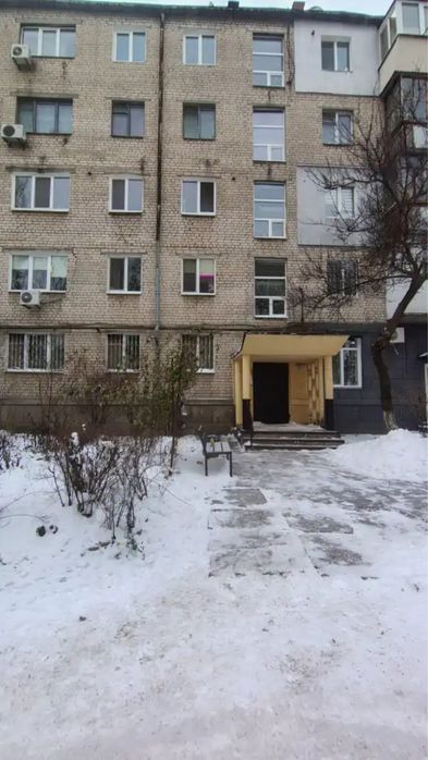 Продам 3-к квартиру с ремонтом Левый берег проспект Слобожанский