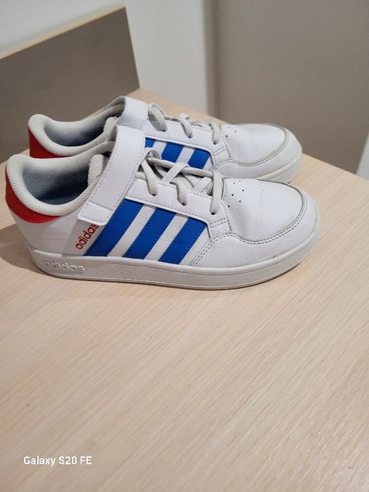 Buty sportowe chłopięce