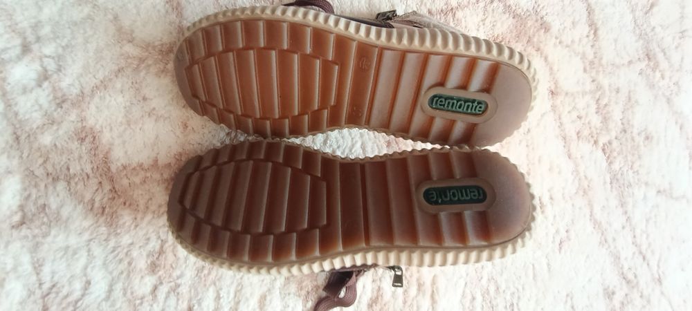 Buty damskie snekarsy wysokie REMONTE 37