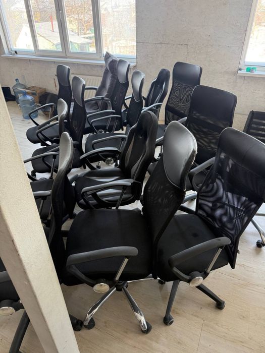 Офисные кресла продам большой выбор