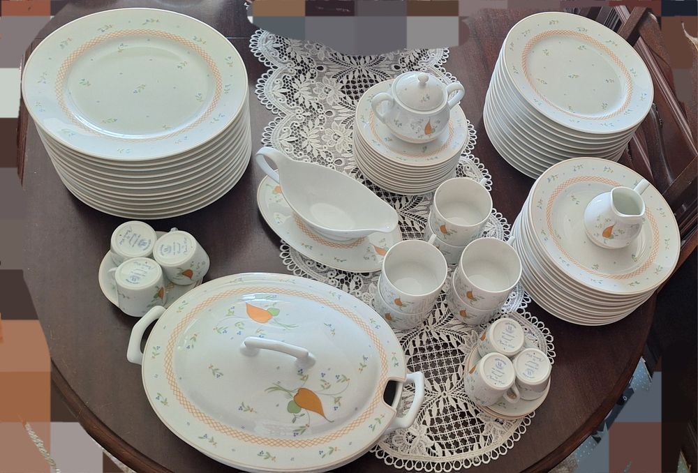 Serviço em Porcelana da Vista Alegre