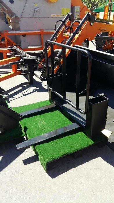 Фронтальный навесной погрузчик к трактору ( Мтз, Юмз и т.д.)