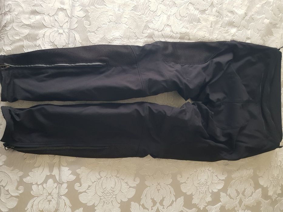 Fato de moto da marca DAINESE