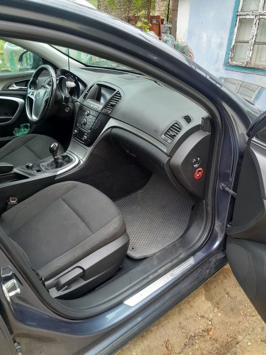 Автомобіль Opel Insignia