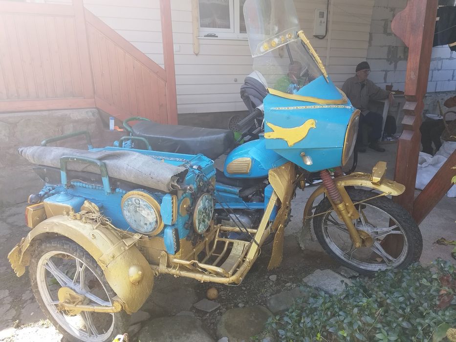 Мотоцикл Дельта з коляскою