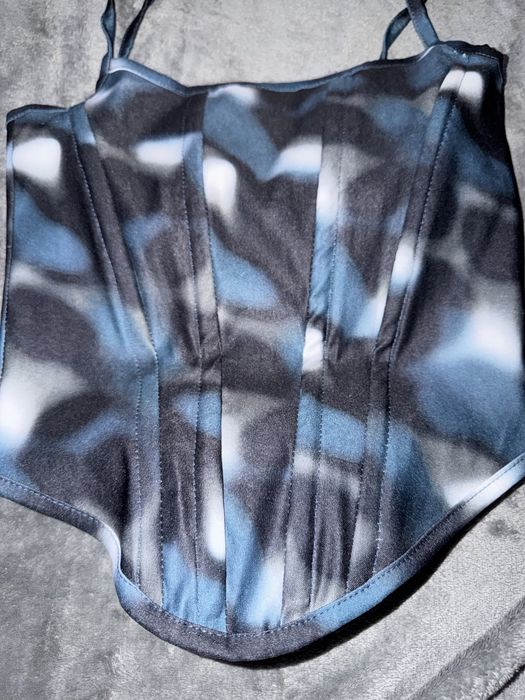 Gorset na cienkich ramiaczkach Prettylittlething  riz. 34