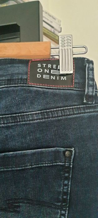 Spodnie jeans 27/30 slim fit Street one
