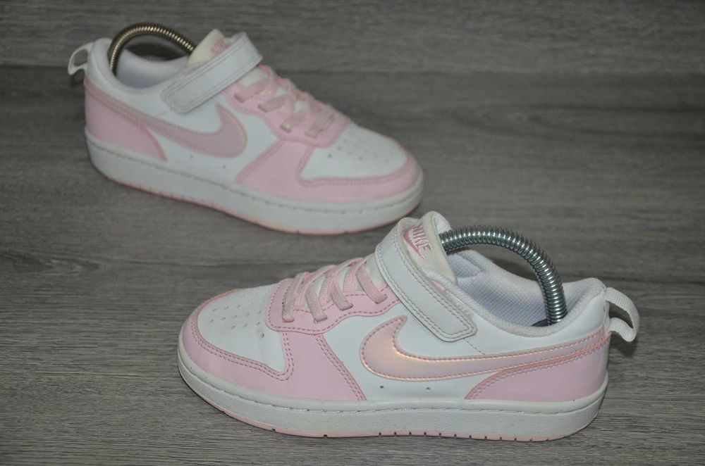 Продам кросівки Фірма Nike .