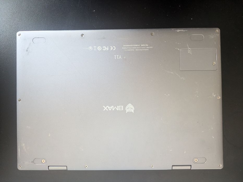 Laptop ekran dotykowy ultrabook BMAX Y13 8GB 1920x1080 używany