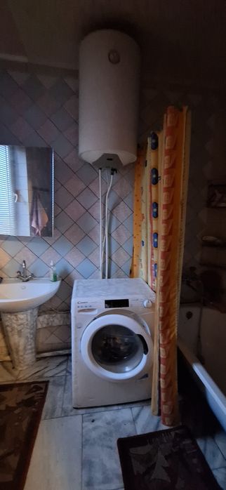 Здам кімнату в приватному будинку