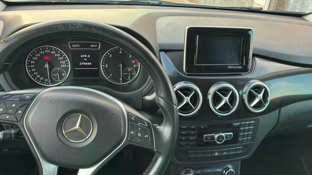 Mercedes Class B160
