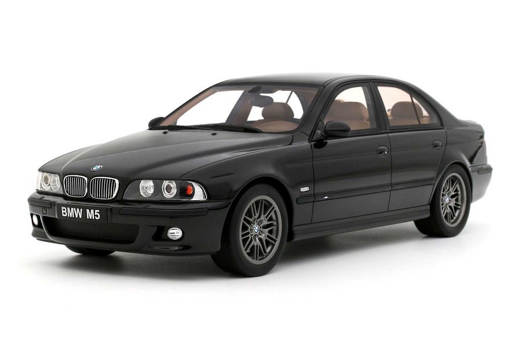 BMW M5 E39 Black Sapphire Metallic Otto 1:18