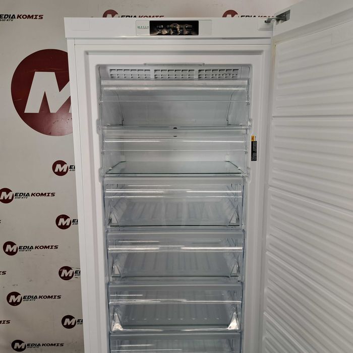 Zamrażarka Bauknecht GKN 272 A3+ [12m-cy gwar]D/175cm wys/309l/40dB[2]