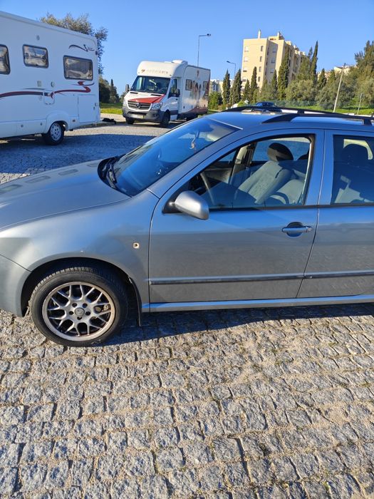 Skoda Fabia 1.4 gasolina