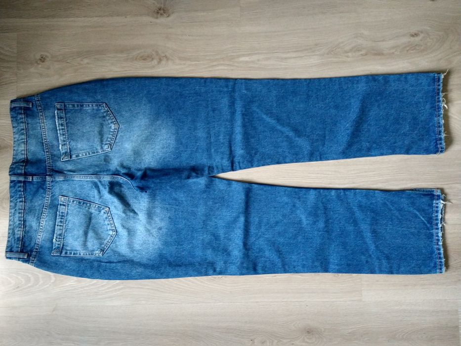 Spodnie damskie jeans Reserved 44 plus koszulka