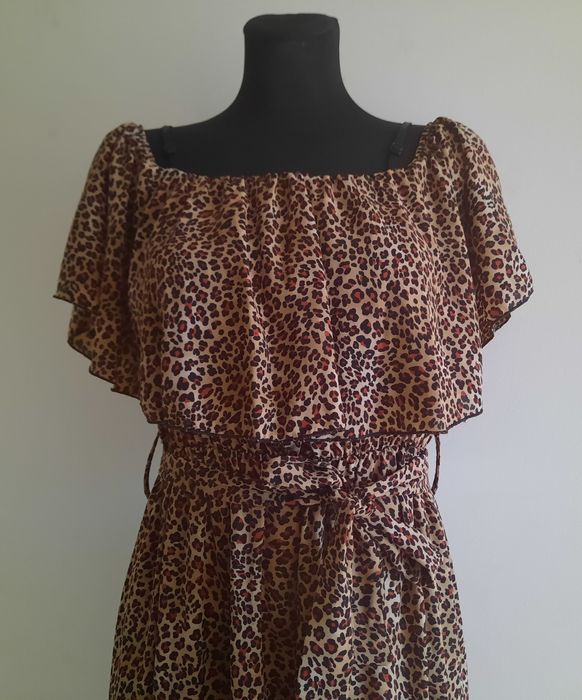 Sukienka Miiki Collection pantera beż,camel,czarny,bordo