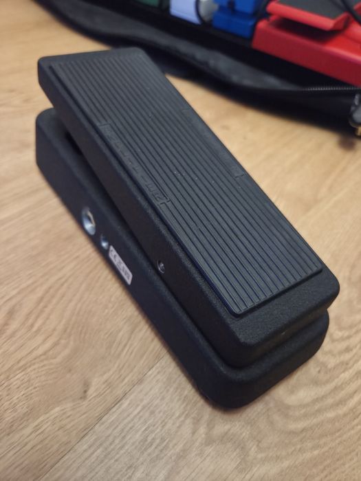 Pedal Wah Wah - Dunlop GCB95 CryBaby