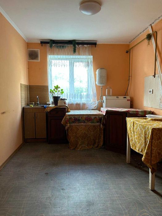 Гарний будинок село Дубіївка