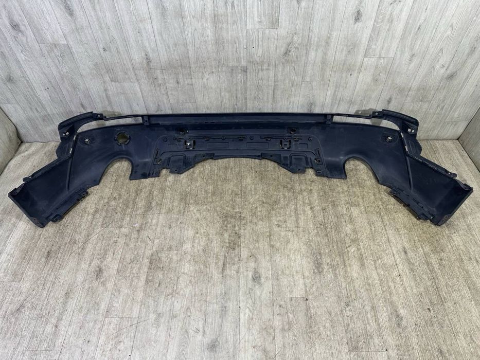 Бампер задний Land Rover Discovery Sport L550 ( 2014 - 2017 г. ) Спойлер Накладка Диффузор