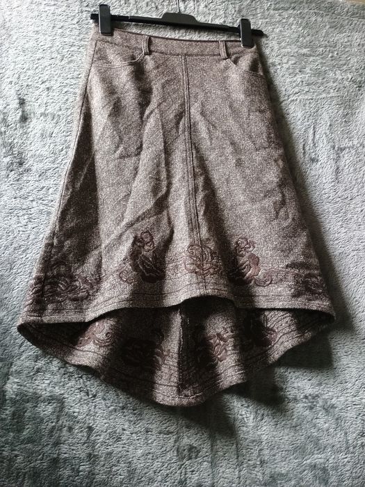 Spódnica wełniana asymetryczna solar