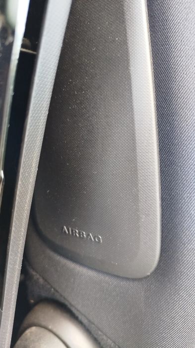 Airbag banco direito RENAULT Twingo III (BCM_)