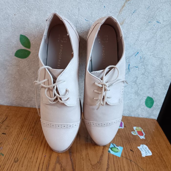 Жіночі туфлі фірми Atmosphere від  Primark