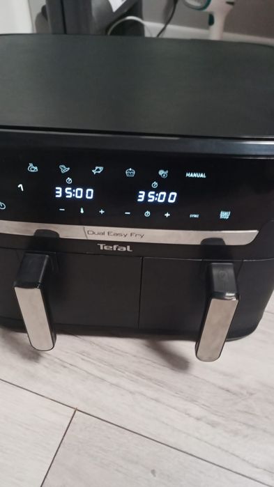 Air Fryer TEFAL w bardzo dobrym stanie