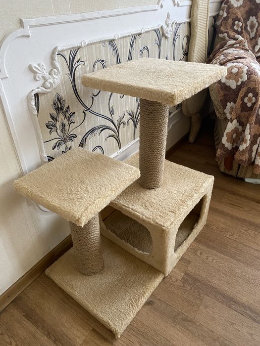 Продам кошачий домик